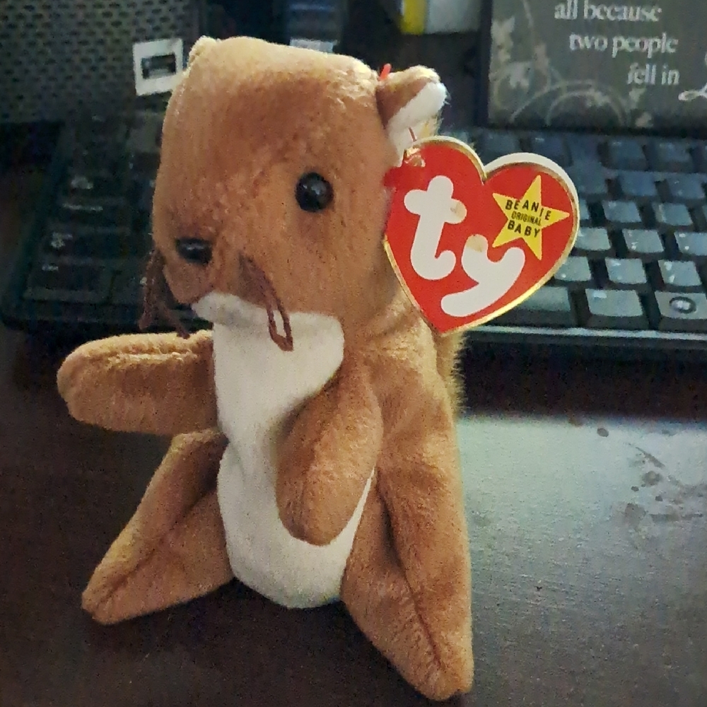 TY Beanie Baby Brown and White Plush Toy